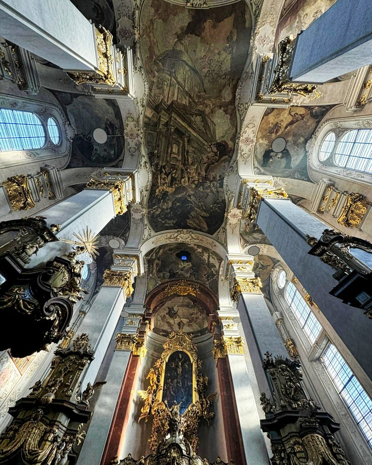 St-Agidiuskirche innen