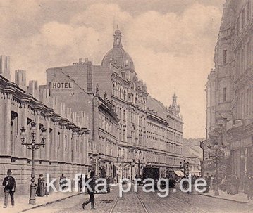 Bild der Arbeiter-Unfall-Versicherungs-Anstalt in Prag um 1900