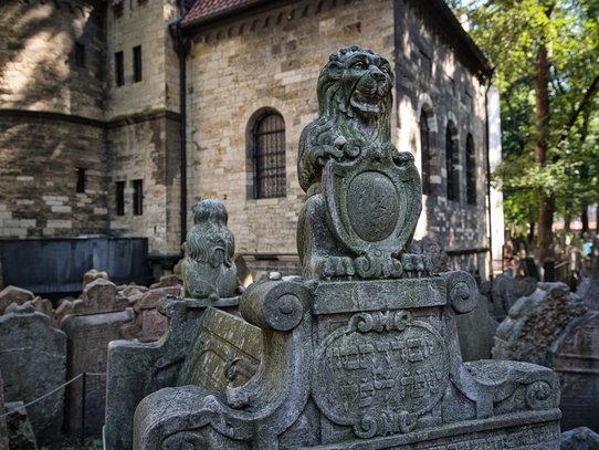 Grabmahl Alter Jüdischer Friedhof Prag
