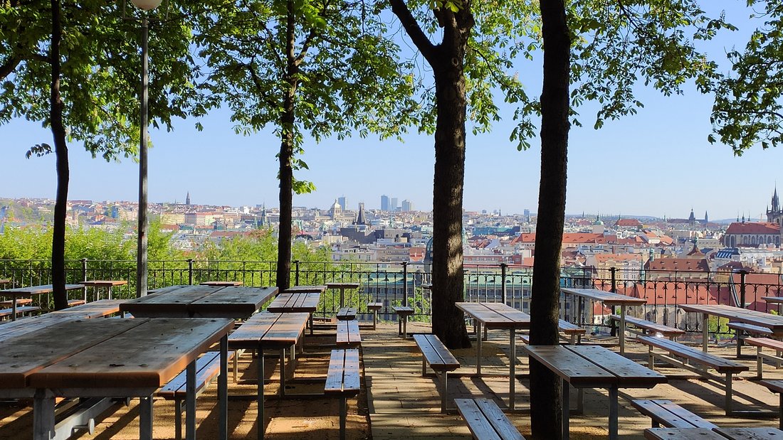 Bild Biergarten im Letna-Park