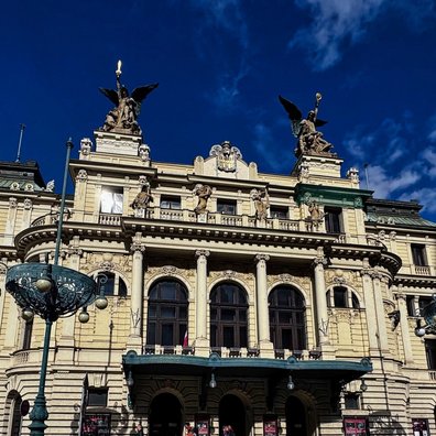 Vinohrady-Theater1