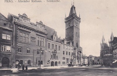 Altstädter Rathaus in einer historischen Aufnahme