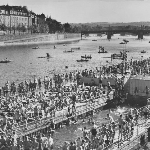 Bild Zivilschwimmschule Prag