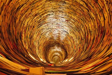 Bücherturm in Prag