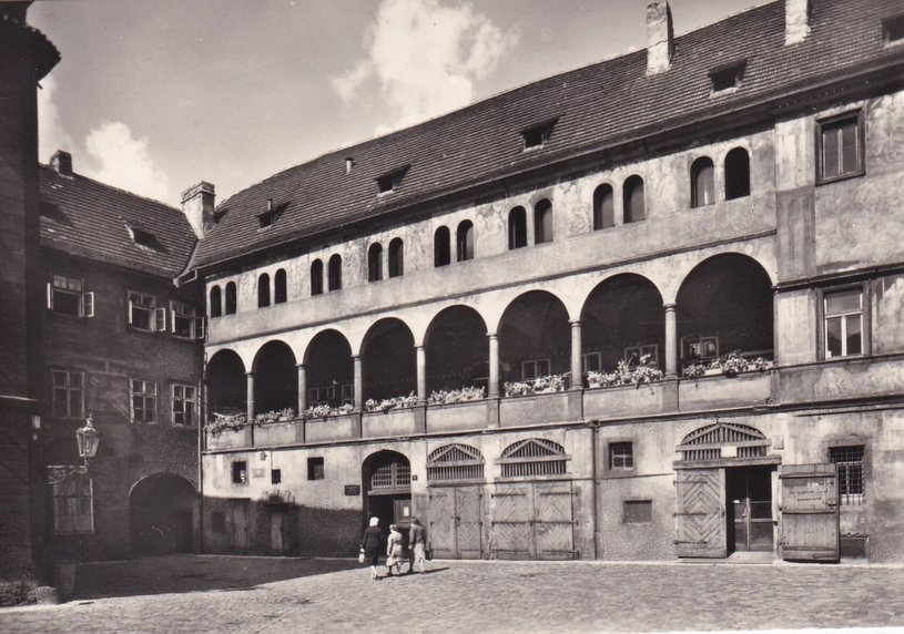 Bild: Durchgang zum Teyhof - historische Aufnahme