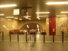 Metrostationen Flora