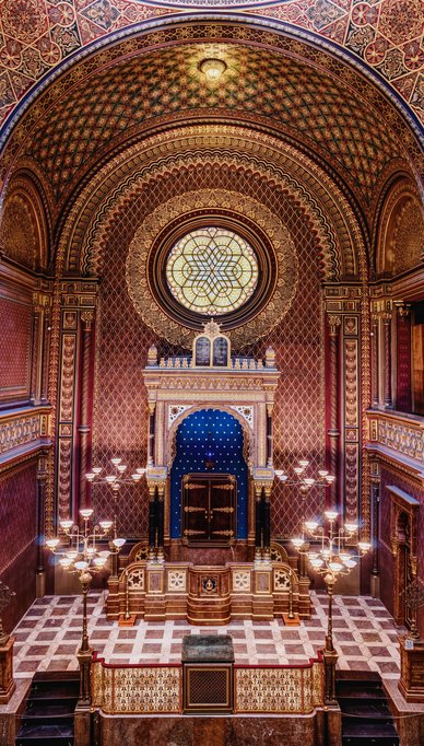 Innenraum der Spanischen Synagoge in Prag