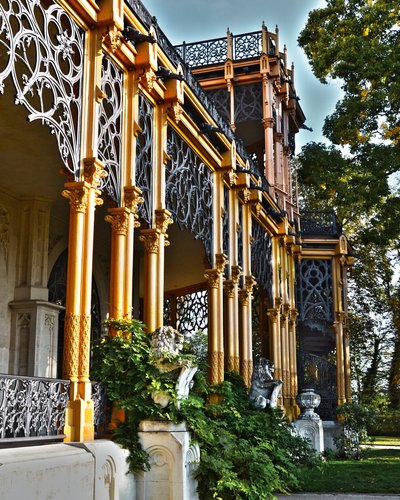 Schloss Hluboká - Seitenansicht