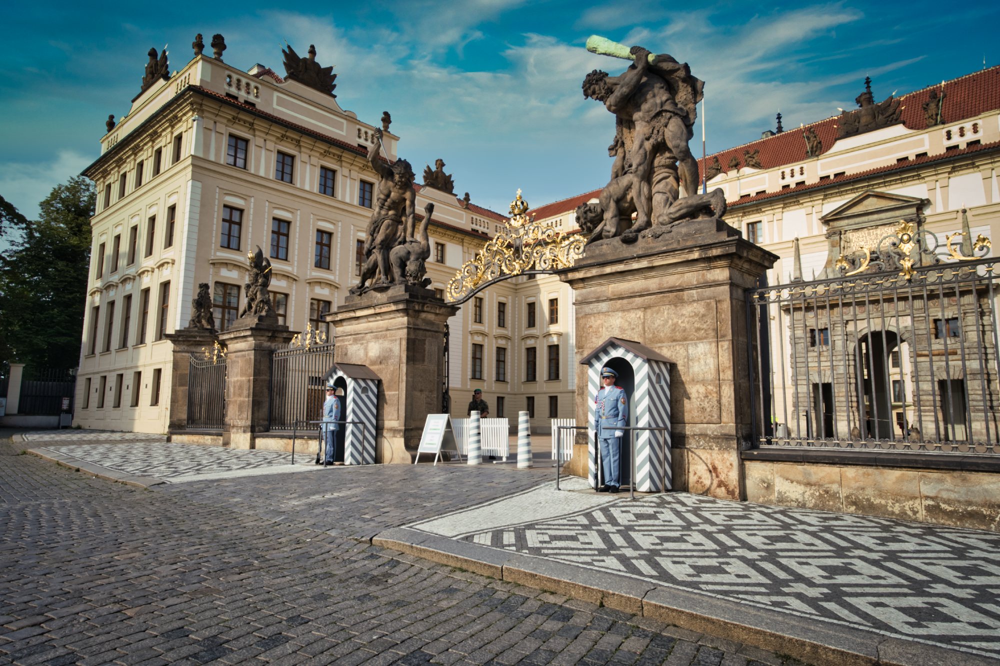 Bild Prag-Sehenswürdigkeiten: Prager Burg